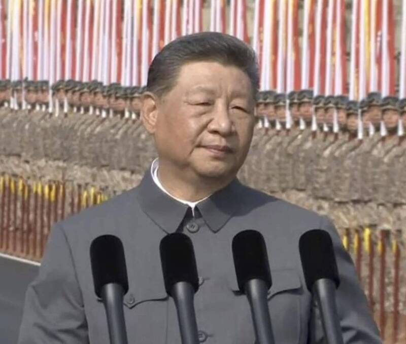 中國辦九三閱兵，習近平臉色發黑，該換什麼器官了？（取自貼文）