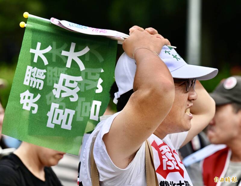 在726和823之後，我發現我的很多朋友歷經一段悲傷的過程。（資料照）