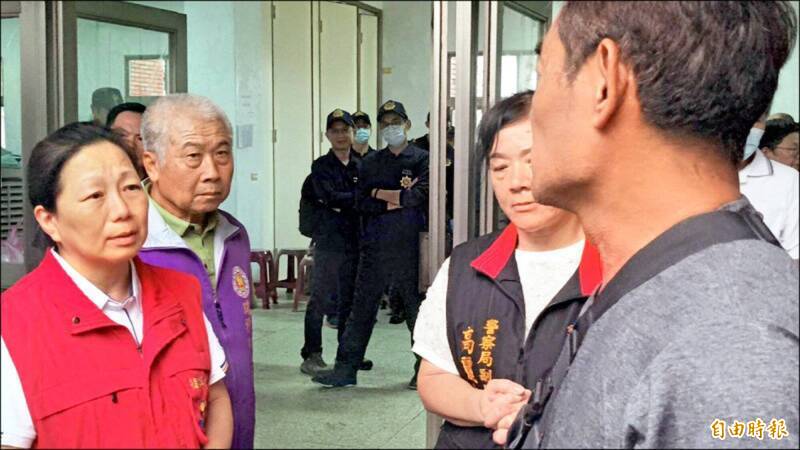 一名母親罹難的劉先生向花蓮縣長徐榛蔚抱怨說，23日都沒有人通知需要撤離。（資料照）
