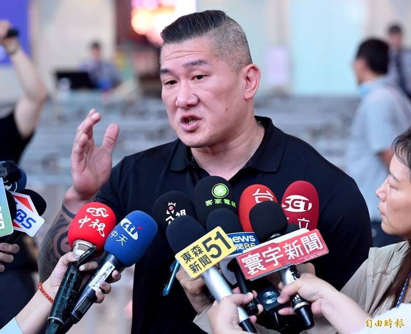 館長陳之漢出發中國上海前宣稱「中國不禁止翻牆，只是需要多付VPN的費用」，引發網友熱議。（資料照）