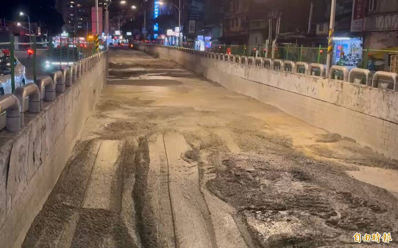 強行拆除公館圓環填平地下道，暴露了蔣市府在重大決策的行政失靈。（資料照）