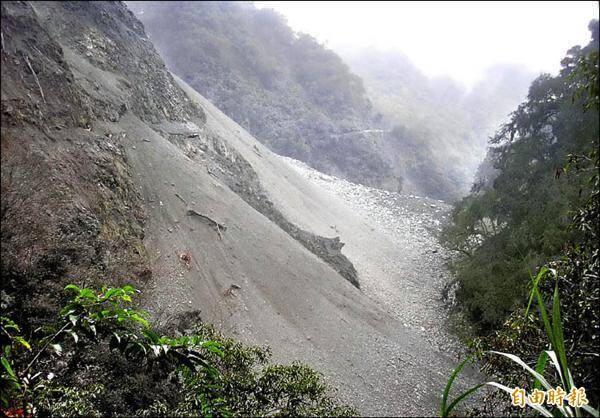 一個律師的筆記本》要承擔責任的人不是我