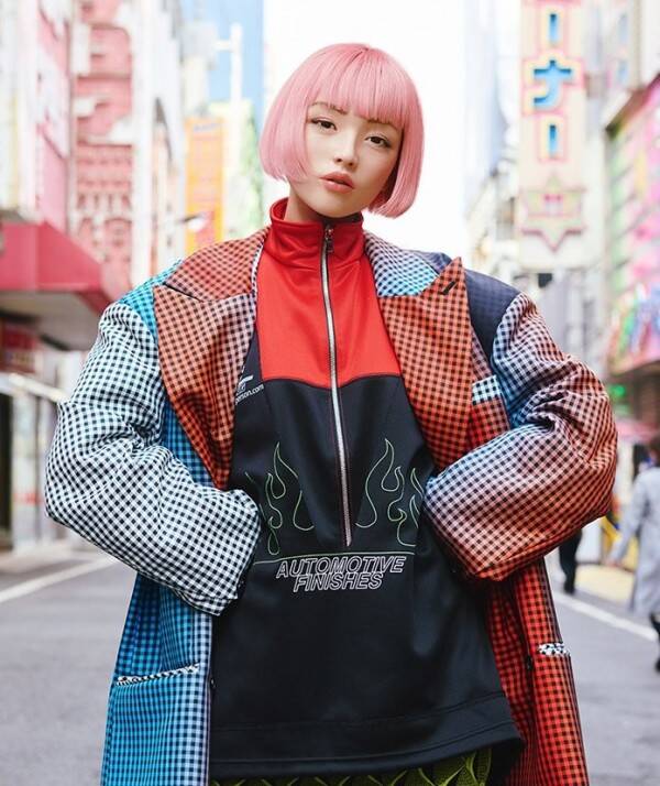 Imma的誕生結合3DCG技術和真人實地拍攝，讓照片整體真實感更加強烈。（資料照，圖擷取自推特）