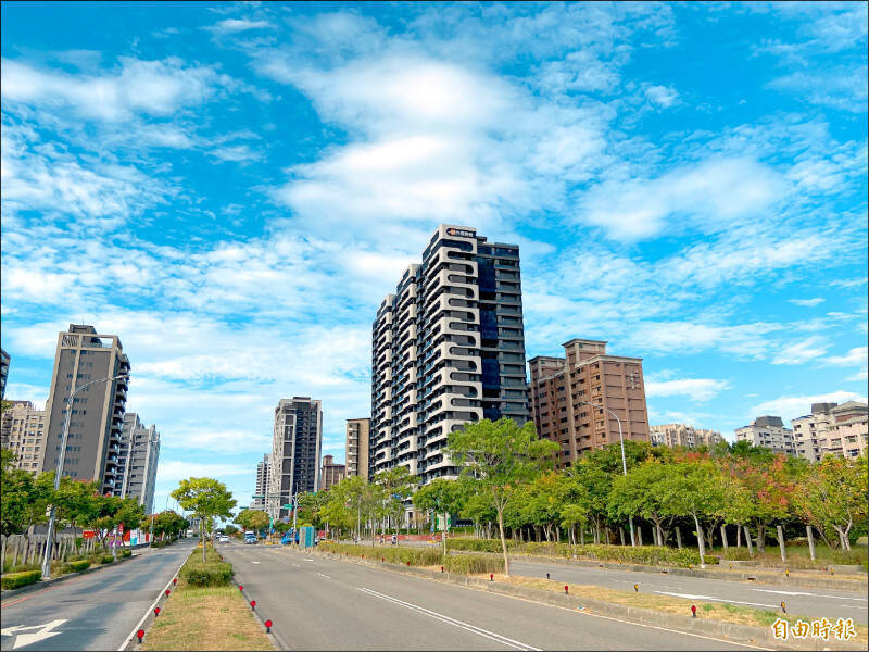 台灣的支付市場由數家大型金控、商銀、電子支付業者分據，彼此缺乏一個「共同的鏈上標準」；示意圖。（資料照）