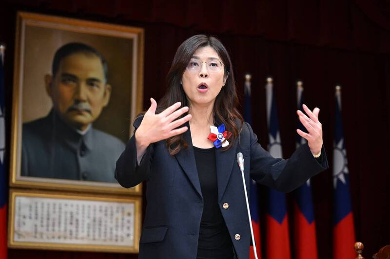 國民黨主席鄭麗文倡議「影子內閣」，可能成為藍白整合權力、重塑在野版圖的試驗場。（資料照）