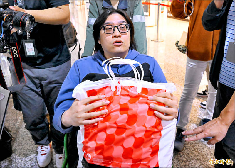 蕭美琴歐州議會演說，男子PO文造謠，近日搭機返國，警方於機場約談到案。（資料照）