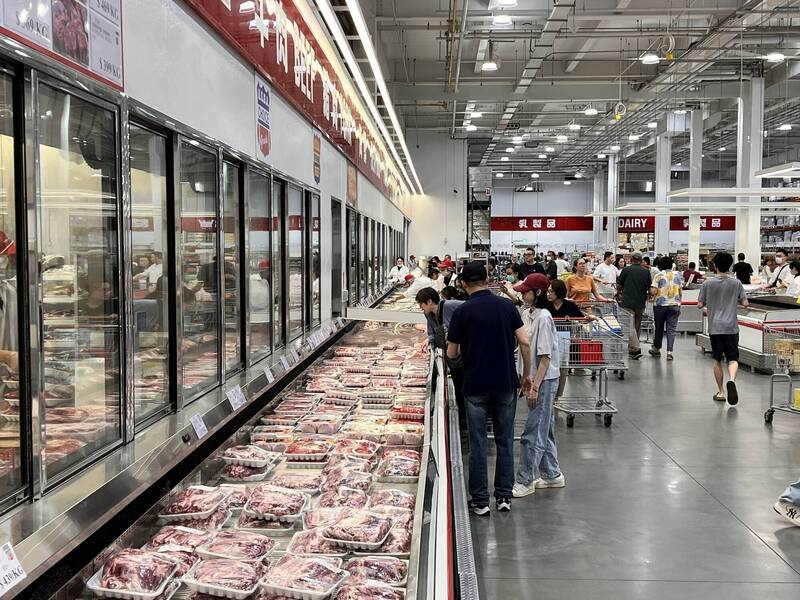 當勞動者普遍選擇短期打工而非長期投入專業，企業將難以累積技術優勢。 （中央社檔案照）