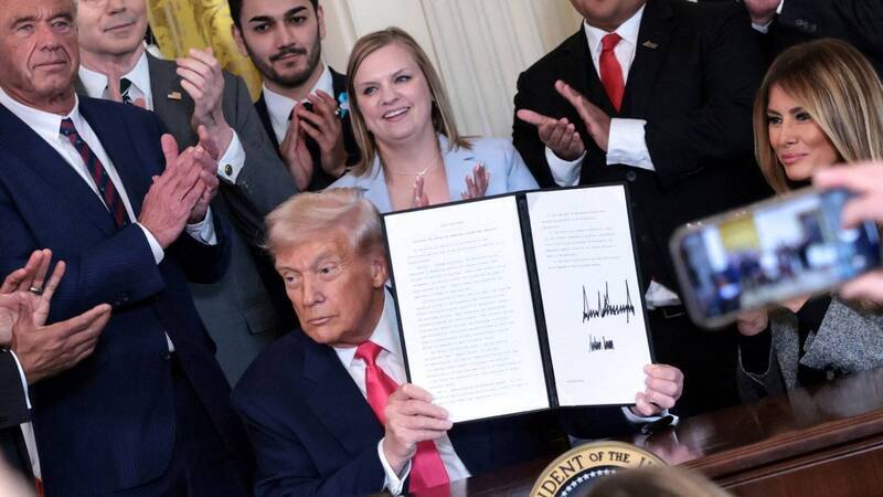 美國總統川普已經簽署《臺灣保證實施法案》，該法案正式生效。（路透）