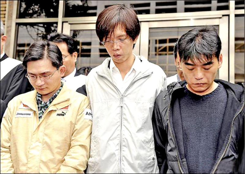 最高法院一一四年度台上字第四八八號民事判決，再次喚醒社會對「蘇建和等三死囚案」的記憶。圖為蘇建和（中）、劉秉郎（左）、莊林勳（右）。（資料照 ）