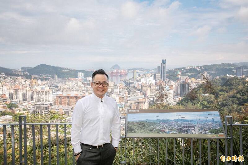 基隆市議長童子瑋7日指出，歷經一年多爭取，將獅球嶺砲台周邊步道修繕整理，近期啟用。（童子瑋辦公室提供）