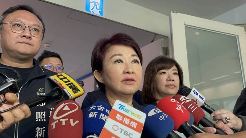 中國軍演，有些白藍政治人物雖然出聲譴責譴責軍演，卻沒有提到中共。圖為台中市長盧秀燕。（資料照）