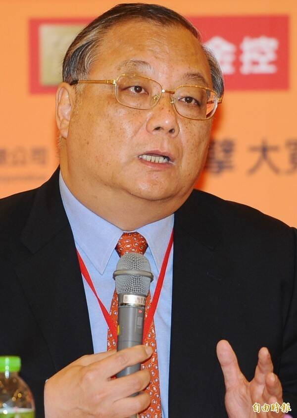 前工研院知識經濟與競爭力研究中心主任杜紫宸於2016年表示如果禁陸資入股，台灣半導體產業2025年恐消失。（資料照）