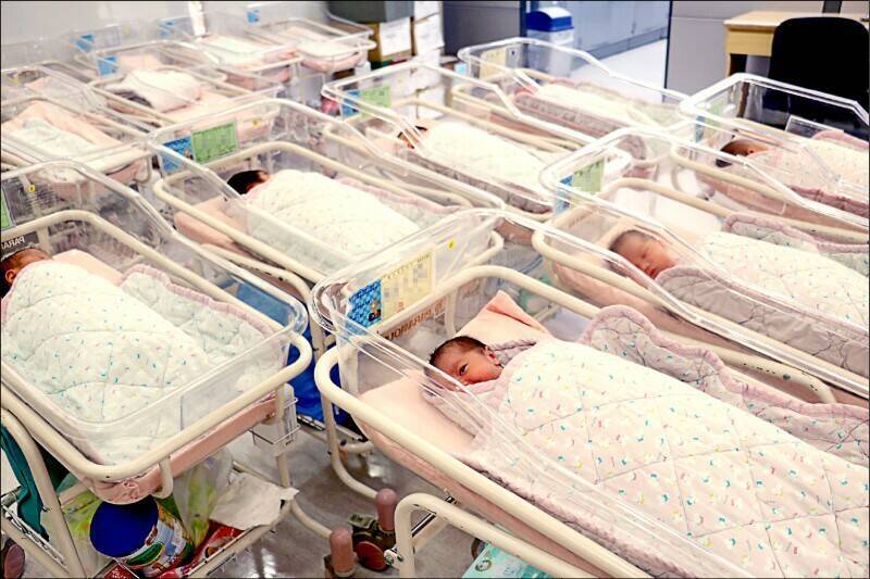 少子化問題是一場正在發生中的結構性危機；示意圖。（資料照）