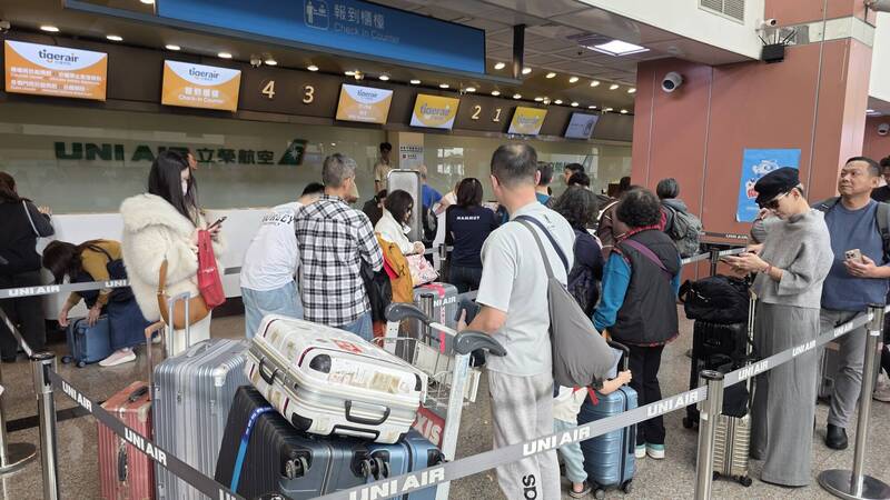 旅客對延誤的不滿，往往源於資訊不足，而非安全措施本身；示意圖。（資料照）