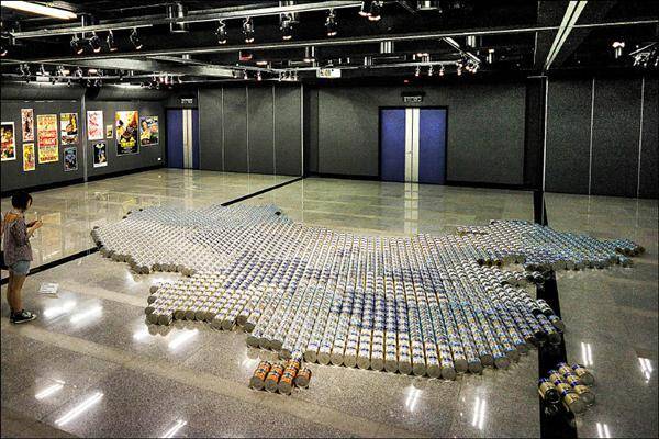 一個律師的筆記本》「異見藝術家」大轉彎 談艾未未的「褒中貶德」