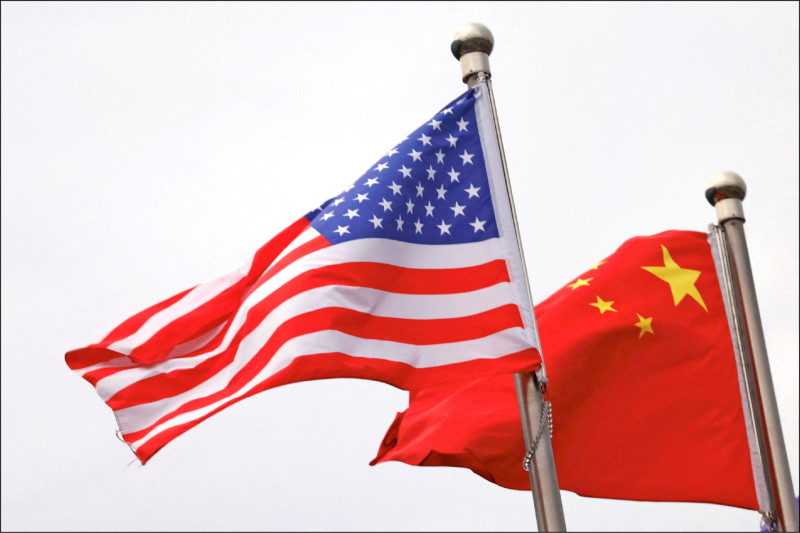 習近平操之過急，中共內部「棄習保黨」甚囂塵上。而川普是個變數、異數，他的美國優先、MAGA，跟著他的個性走，會不會無心插柳，迎來另類「蘇東波」，為後冷戰、脫全球化作出結論？（路透資料照）