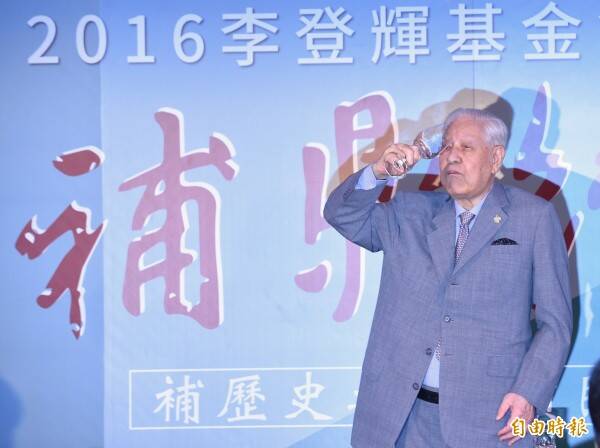 李登輝說他一生所奮鬥的，就是希望能將生為台灣人的悲哀，轉為生為台灣人的幸福。（資料照）