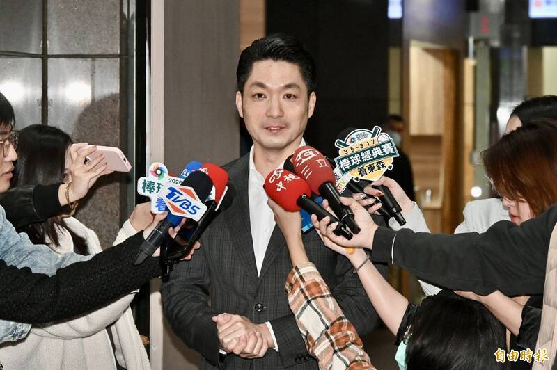 台北市長蔣萬安近日受訪，面對被質疑拋出「營養午餐免費」是騙選票，他強調是希望不讓孩子因為經濟落差感到差異。（資料照）