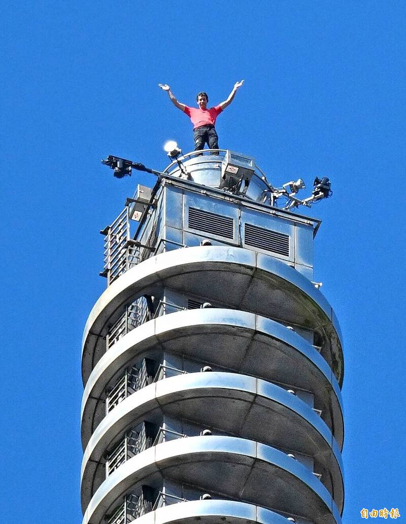 艾力克斯霍諾德1月25日攀登台北101，成功登頂。（資料照）