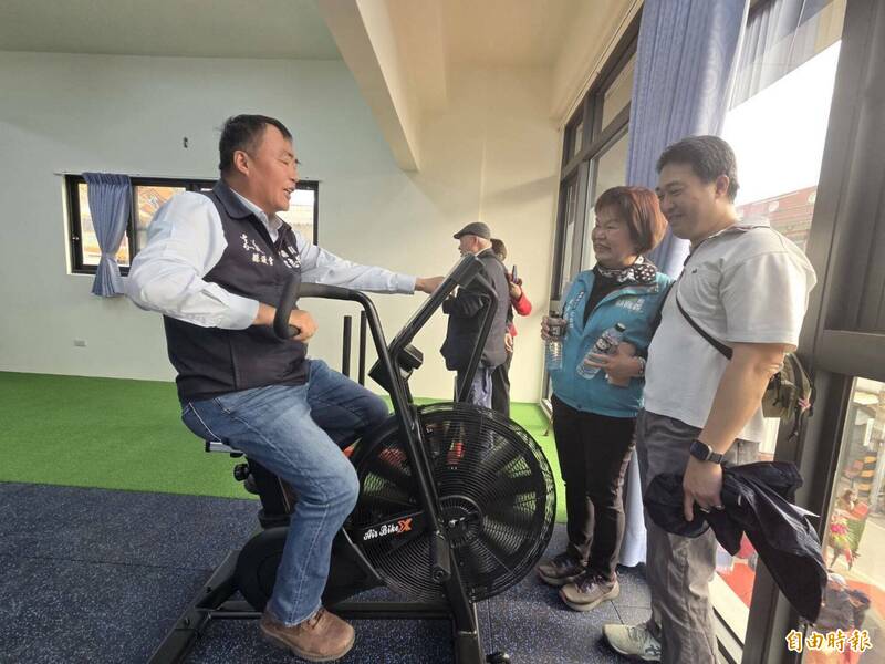 退休生活不只吃飯、散步、看醫生，還可以在社區教課、下田耕作、轉型當健康教練，或者重回運動場。（資料照）