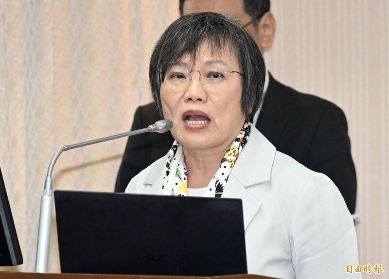 內政部長劉世芳19日針對總統賴清德興建13萬戶社會住宅政策無法落實之檢討，接受質詢。（資料照）