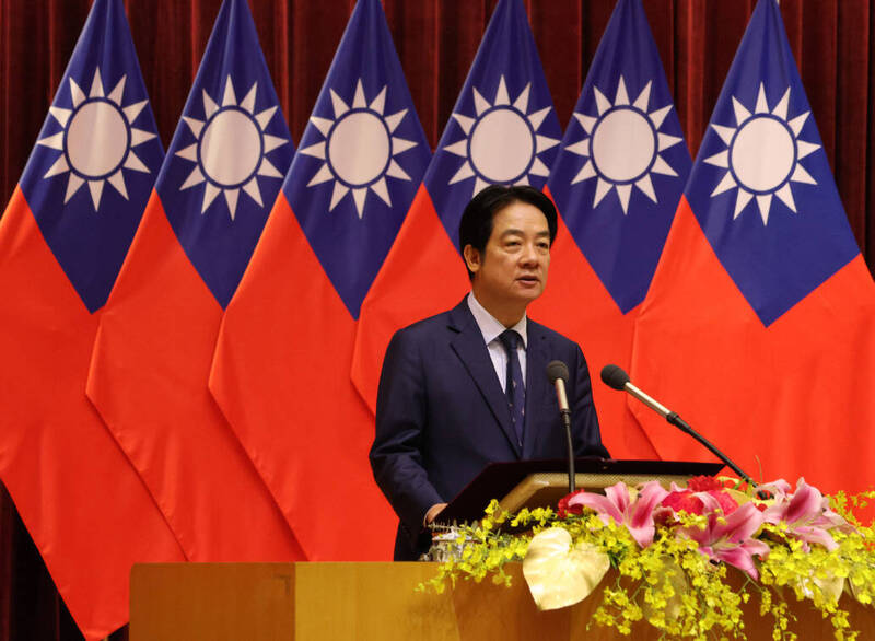 賴清德特別回顧蔡英文任內所提出的「善意不變、承諾不變、不在壓力下屈服、不走對抗回頭路」以及「民主、對話、和平、對等」原則。（資料照，國安局提供）