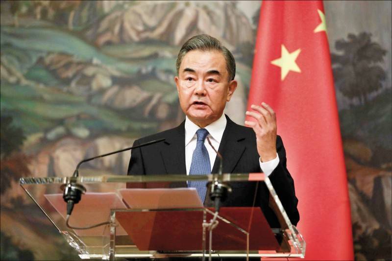中國外交部長王毅表示台灣地位，已有明確國際法基礎。（法新社檔案照）