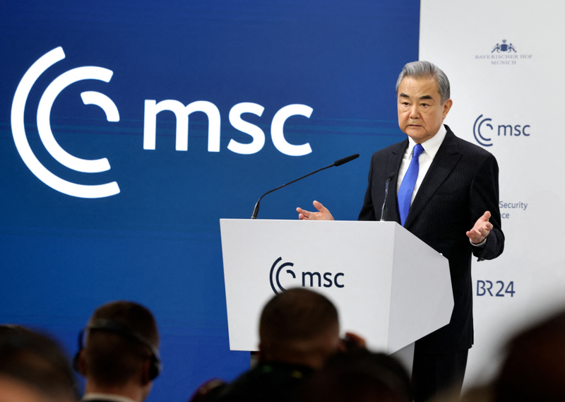 中國外交部長王毅在慕尼黑安全會議，將矛頭指向日本，宣稱日本相關言論挑戰台灣已被歸還中國的戰後國際秩序。（法新社檔案照）