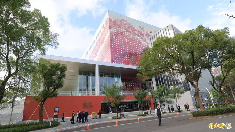 自由開講》檔案解密與國殤紀念：民主運動史之於轉型正義的公民教育