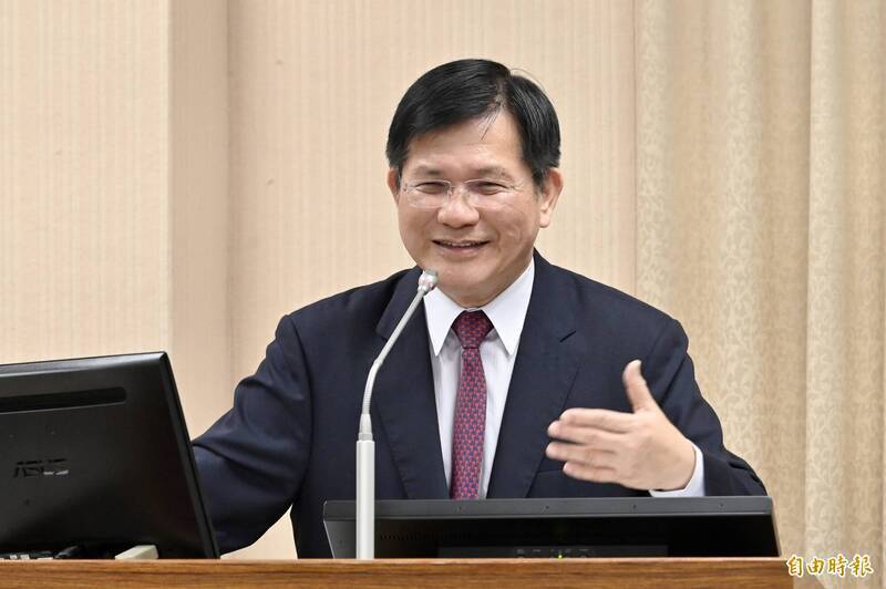 當韓方在官方系統中對台灣進行政治矮化，台灣選擇在行政文書上同步調整對韓稱謂；圖為外交部長林佳龍。（資料照）