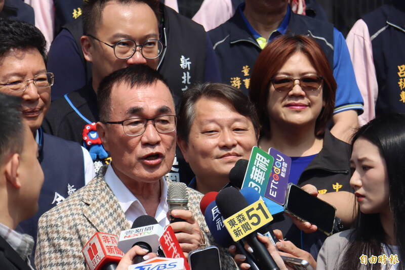 李四川若堅守「台灣優先」立場，迫使國民黨主席「修訂」其「親中」色彩，改為「親美和中」，選民的觀感自然大不相同。（資料照）