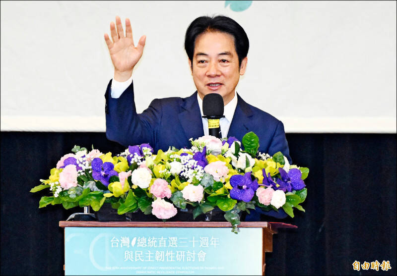 總統賴清德近日出席「台灣總統直選卅週年 民主韌性研討會」開幕式，致詞表示國民黨來台後對待人民，比殖民統治的日本對台灣還差。（資料照）