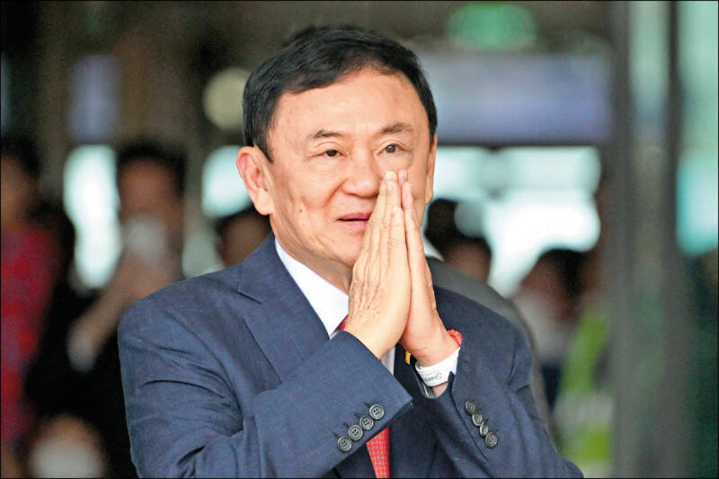 前總理塔克辛創設的為泰黨於2月國會議員選舉失利，如僅以此判斷塔克辛家族已經玩完，言之過早。（法新社檔案照）