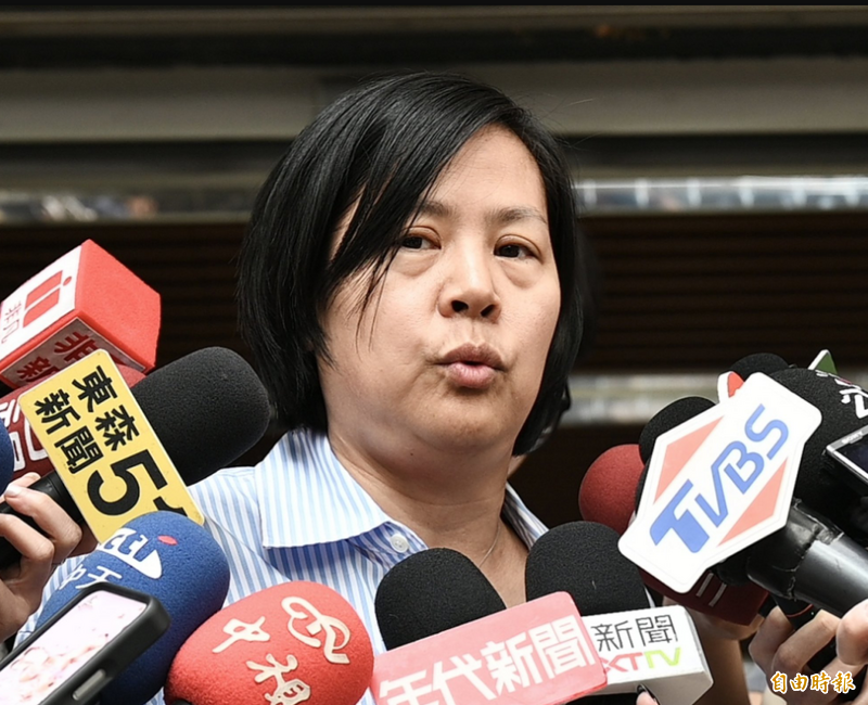 李忠憲的思考》當欽差大人走進立法院：誰在台灣選擇臣服？