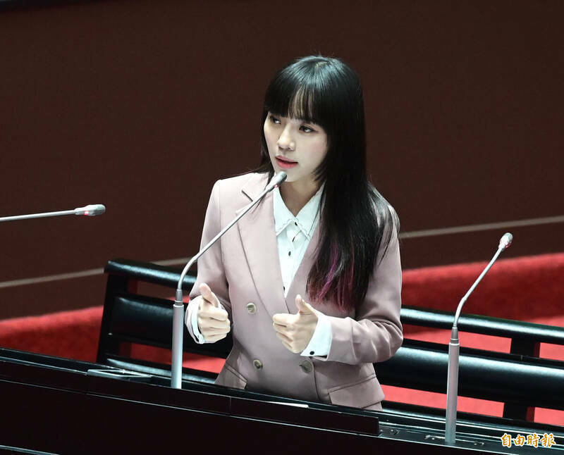 時代力量曾是無數年輕世代引領期盼的「新政治」燈塔，黃捷等人最終卻淪為「被清理門戶」的棄子。（資料照）