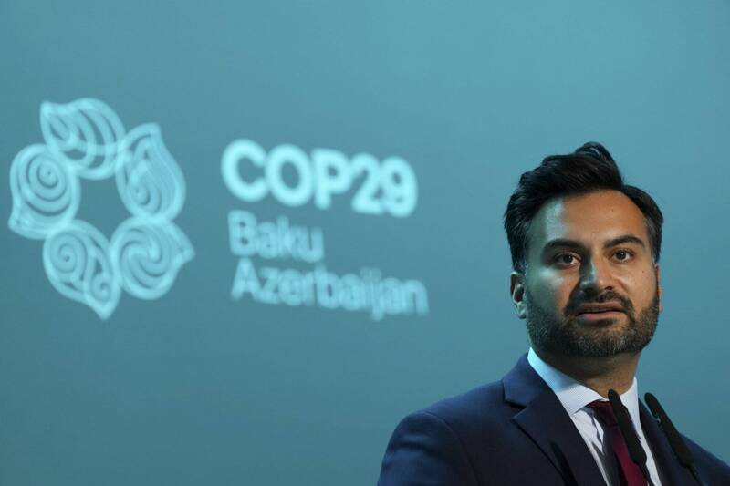 白宮氣候顧問柴迪在COP29氣候峰會上表示，為了守住1.5度C的氣溫防線，核能與其他乾淨能源，如風電、光電、水力等，是必需的工具。（美聯社檔案照）
