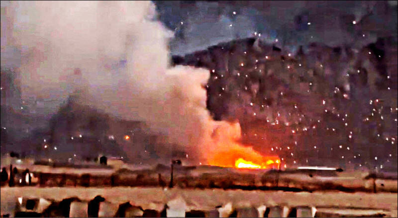 美國和以色列近日持續空襲伊朗中部伊斯法罕省的疑似核設施與軍事要地。（路透檔案照）