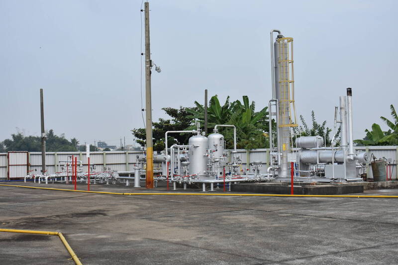 短期內，新加坡政府要求發電公司自全球其他來源積極採購天然氣，以降低對單一供應地的依賴；天然氣井示意圖。（資料照）