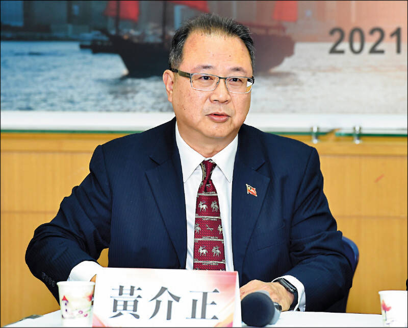 中國國防部稱台灣海峽為「內海」，國民黨前國際部主任黃介正曾表示，中國說法並沒有違法。（資料照）