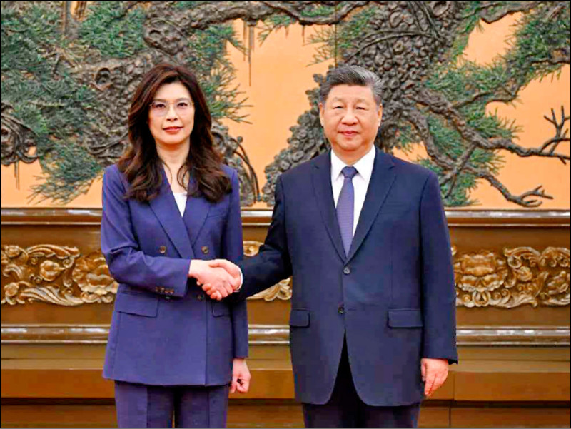 鄭握習手餘溫猶在，二〇二八年主席親征的劇本，國共正在加工趕製中？（國民黨提供）