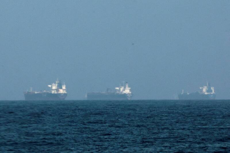 中國透過外交發言將荷姆茲海峽（Strait of Hormuz）風險歸因於美國與以色列的軍事行動。（路透檔案照）