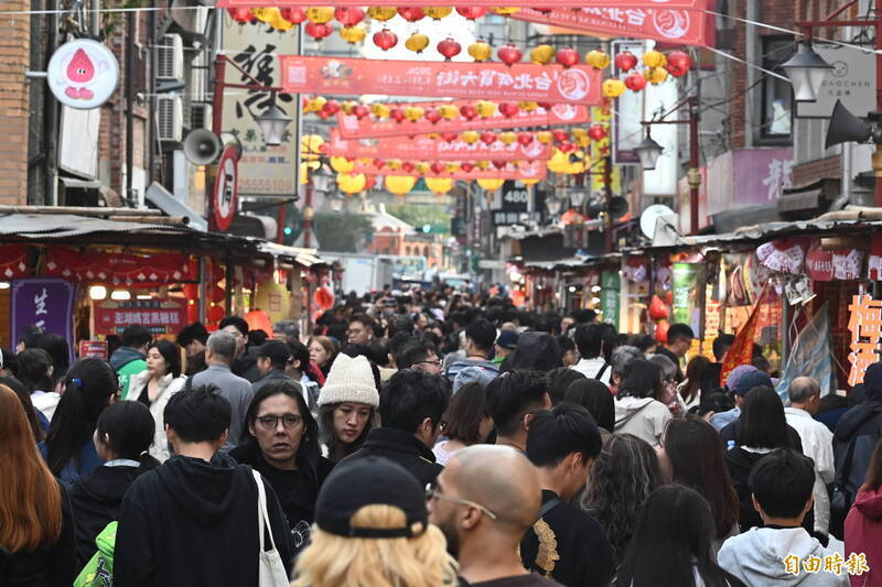 台灣大多數人真正的底線，不是建立一個獨立國家，而只是希望能繼續過現在的生活。（資料照）