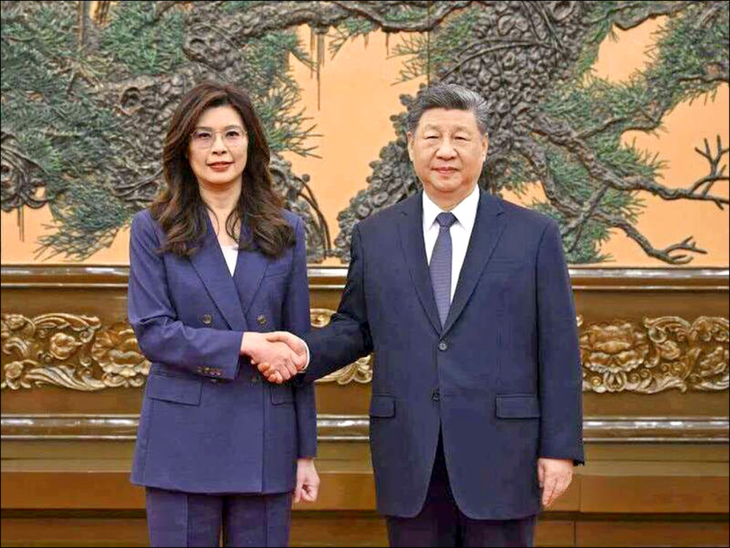 國民黨黨主席鄭麗文（左）與中國共產黨總書記習近平（右）於4月10日於北京人民大會堂會面。（資料照，中國國民黨提供）