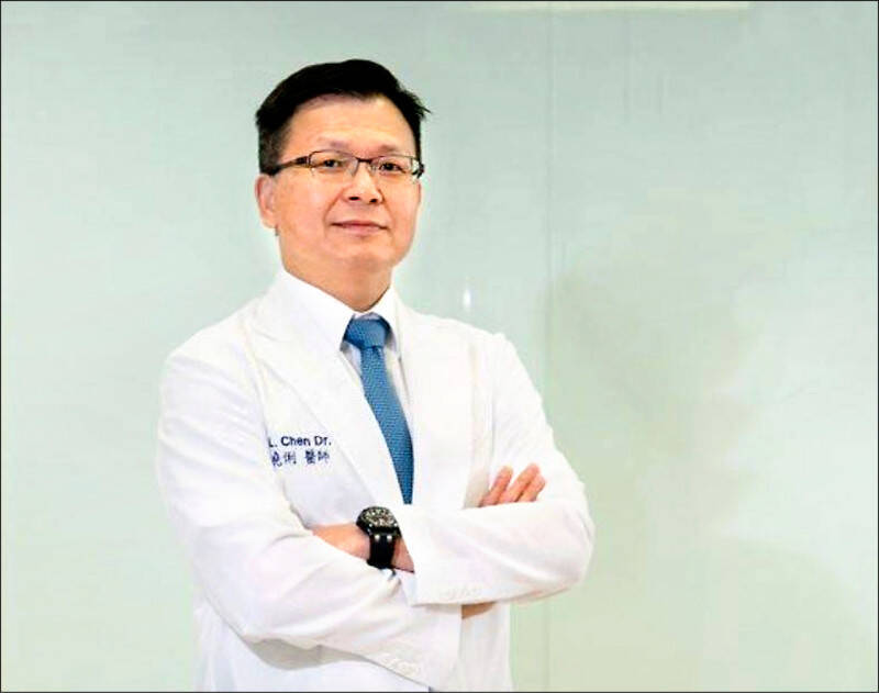 台灣換肝名醫陳堯俐仲介病患到中國換肝、換腎被判刑，遭衛福部廢止醫師執照。（翻攝自中山附醫官網）