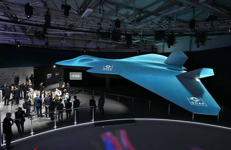 英国、日本与义大利合作的「全球空战计画」(GCAP),各自负责擅长的领域,3国研发的六代战机模型已亮相。 (法新社文件照)