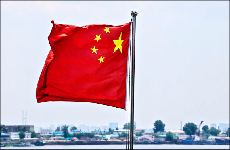 中國於今年7月1日實施《民族團結進步促進法》，表面上宣稱促進民族團結，實質是一部以「民族團結」為外衣、以「強制促統」為目的的威權法律工具。（路透檔案照）