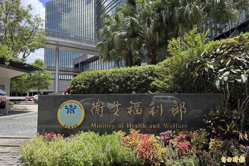 長照3.0應打破教育與衛政的政策藩籬，建立「樂齡學習—健康促進—延緩失能—長照服務」的連續支持體系。（資料照）