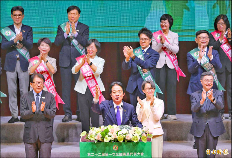 民進黨至少是一個你跟它對抗，它還可能修正的政黨。兼任黨主席的總統賴清德強調，期盼民進黨所有黨公職人員要站在第一線，共同反對中國「紅色恐怖」對台灣社會的威脅。（資料照）