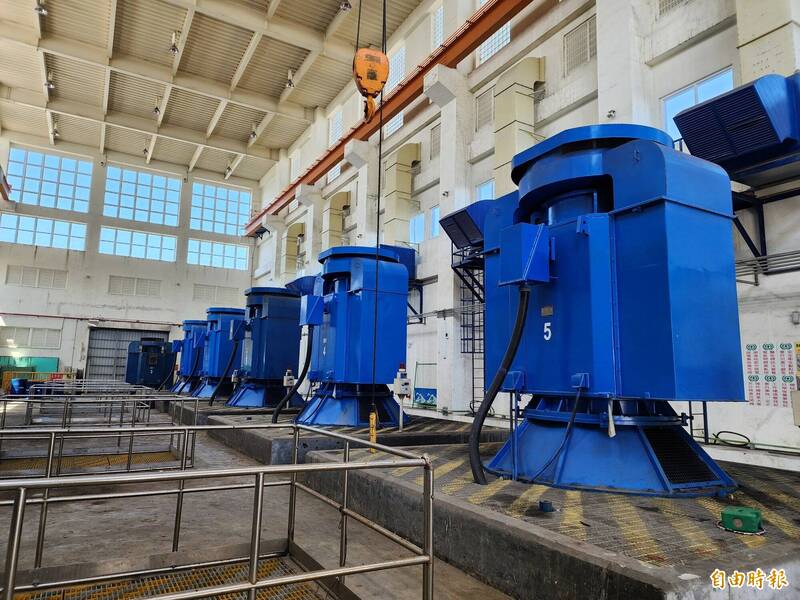 中央與地方應建立全國工程救災資源資料庫，掌握抽水機、推土機及操作人員的位置與動員時間，並將運輸、水電、無人機等專長納入專業後備及民間協力編組。（資料照）
