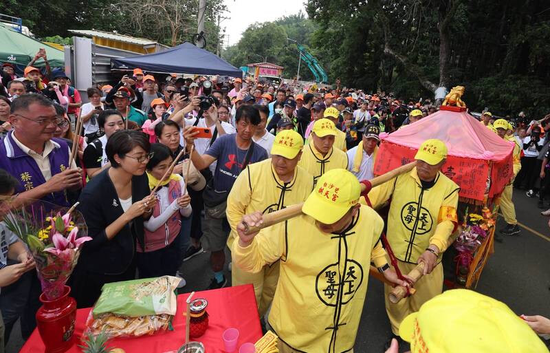 自由開講》天若有情,焉能不憂? 從媽祖進南投看焚化政策 自由開講》天若有情,焉能不憂? 從媽祖進南投看焚化政策